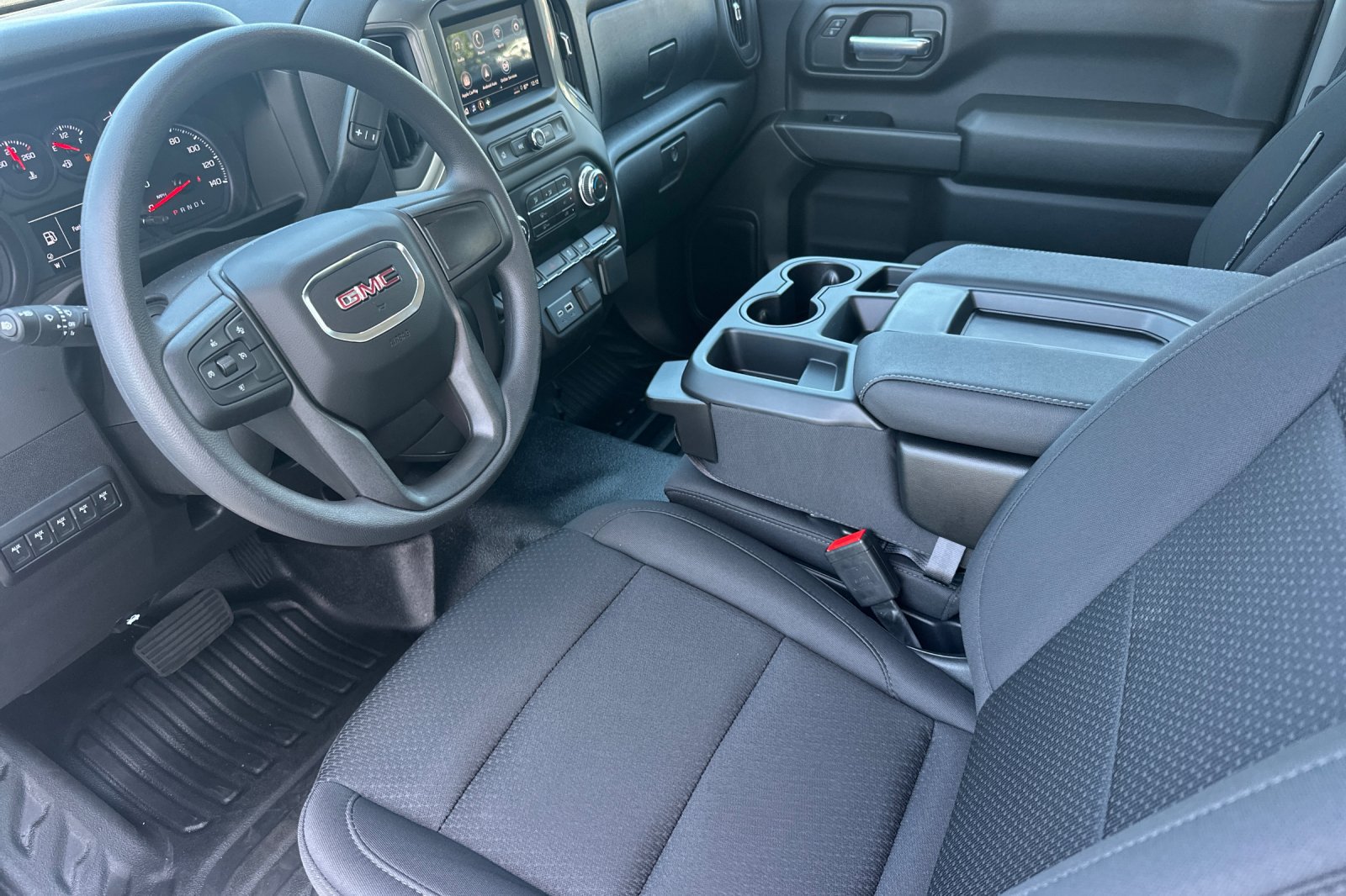 New 2026 GMC Sierra 2500 Pro w/ Convenience Package RWD image 10