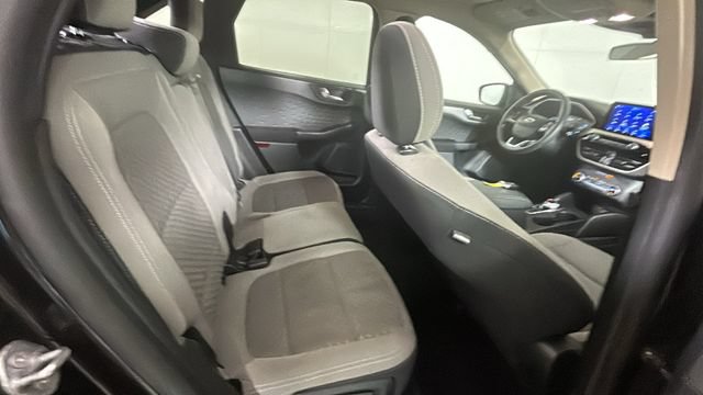 Used 2020 Ford Escape SE FWD image 27