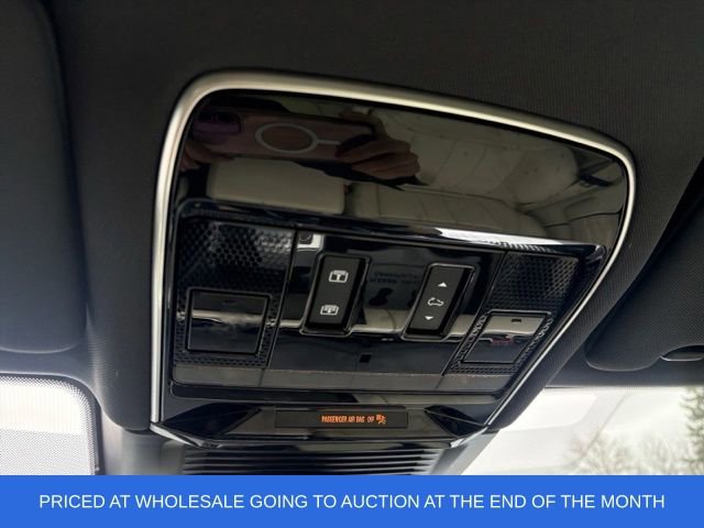 Used 2023 Land Rover Range Rover SE image 30
