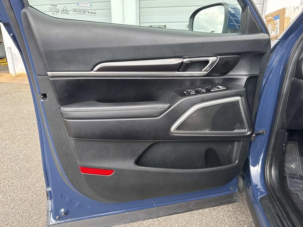 Used 2023 Kia Telluride S w/ S Sunroof Package AWD/4WD image 23