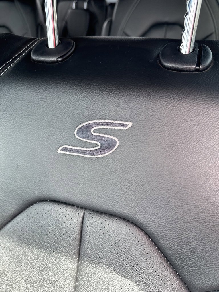 Used 2022 Chrysler Pacifica Touring-L w/ S Appearance Package image 10