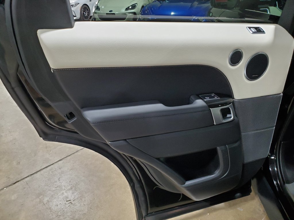 Used 2022 Land Rover Range Rover Sport HSE Silver Edition AWD/4WD image 28