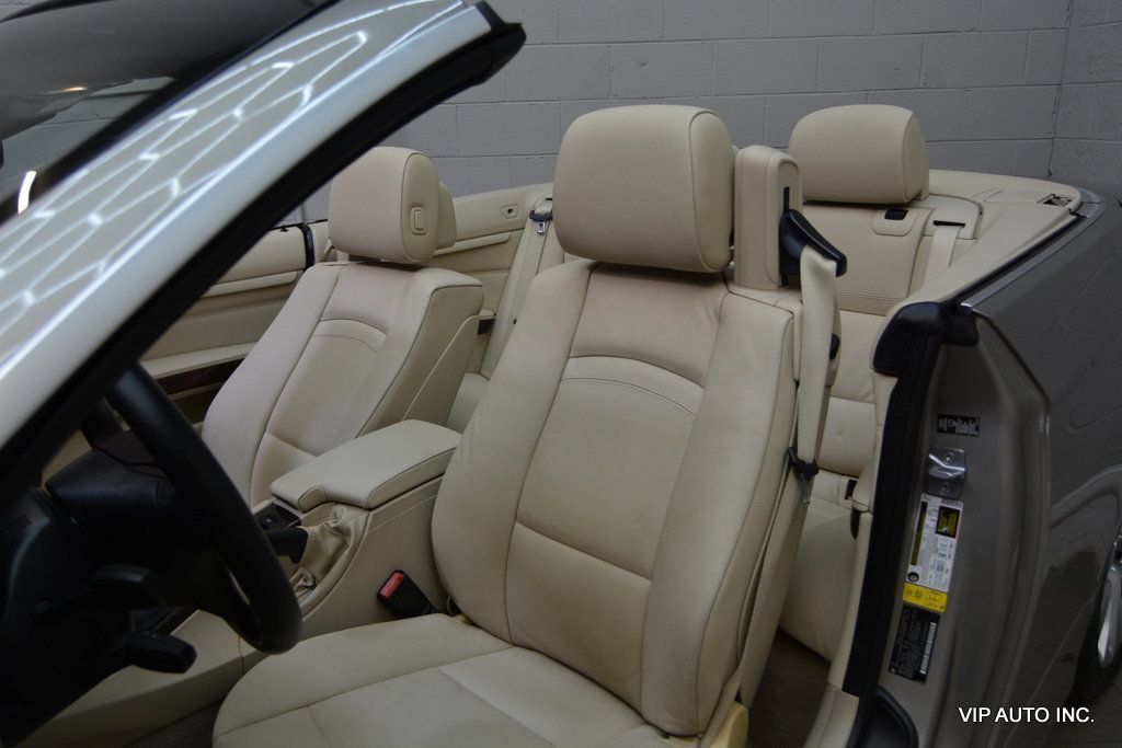 Used 2011 BMW 328i Convertible RWD image 19