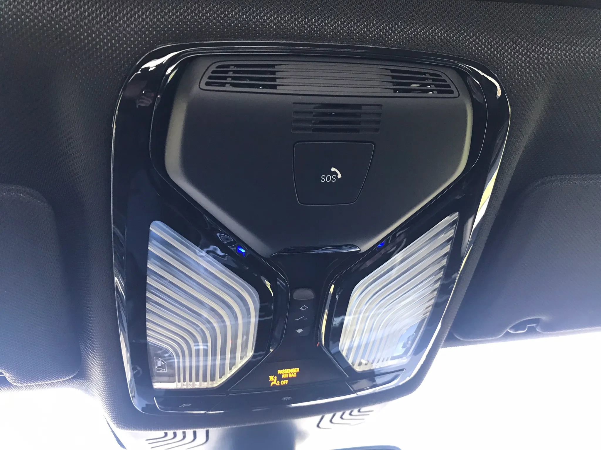 Used 2018 BMW 530e xDrive w/ Premium Package 2 AWD/4WD image 30