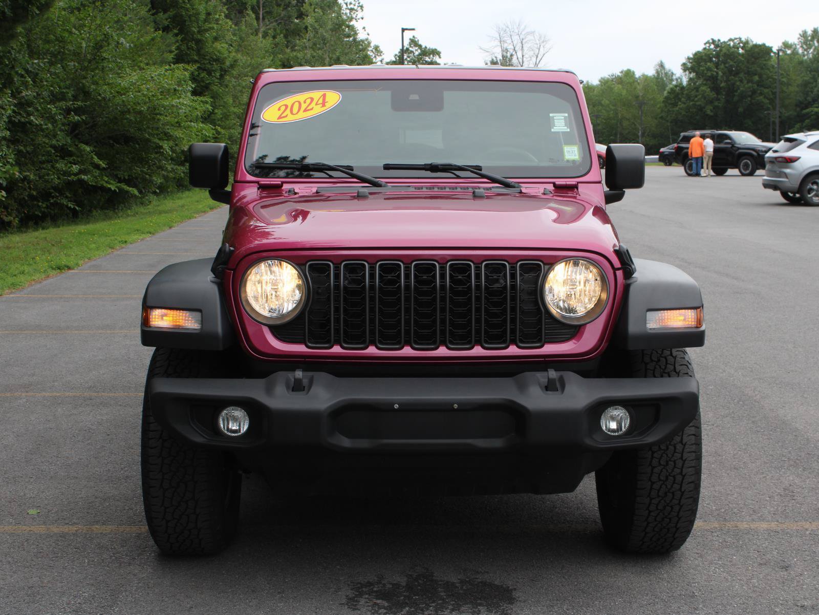 Used 2024 Jeep Wrangler Sport AWD/4WD image 2