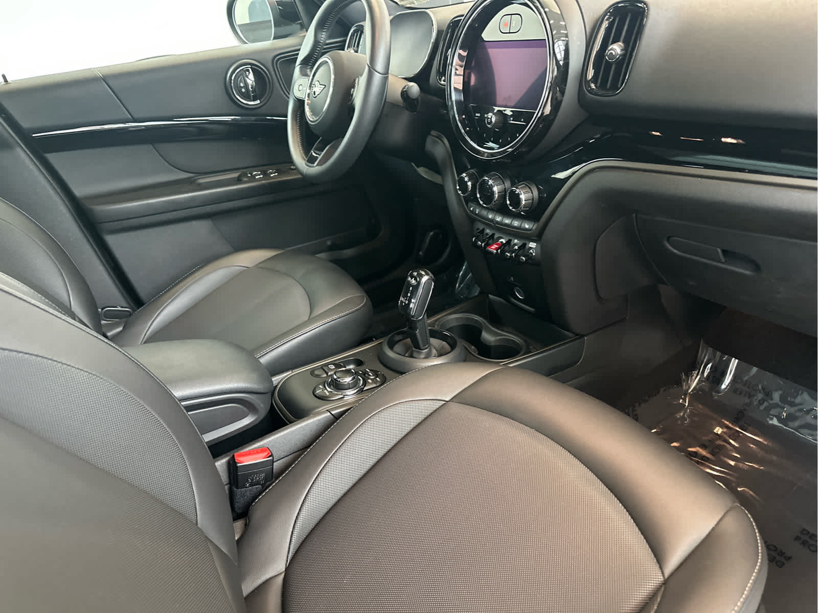 Certified 2024 MINI Cooper Countryman S w/ Storage Package AWD/4WD image 12