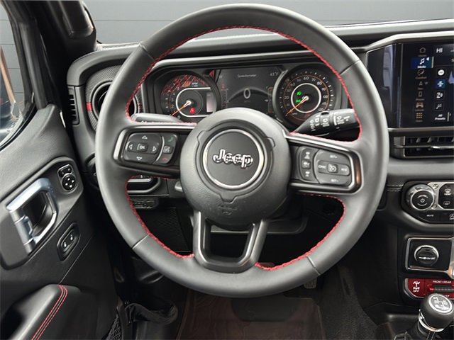 Used 2024 Jeep Wrangler Unlimited Rubicon image 24