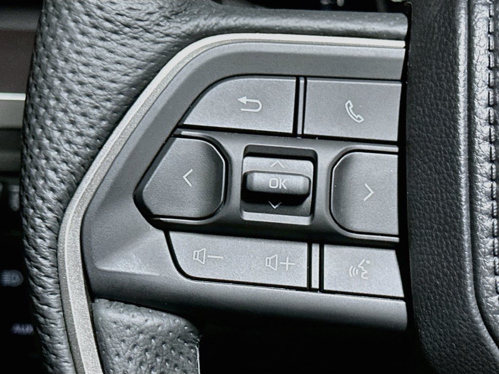New 2026 Toyota Tacoma TRD Off-Road w/ TRD Off Road Premium Package AWD/4WD image 30