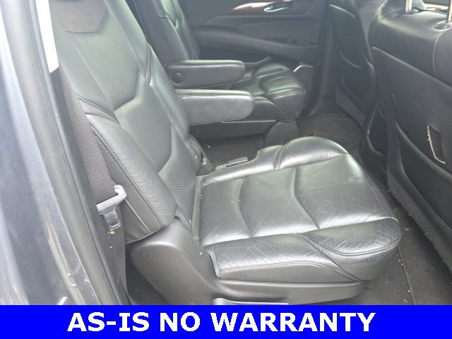 Used 2018 Cadillac Escalade ESV Luxury image 15