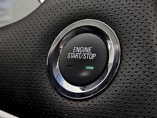 Used 2018 Cadillac XTS Luxury image 24