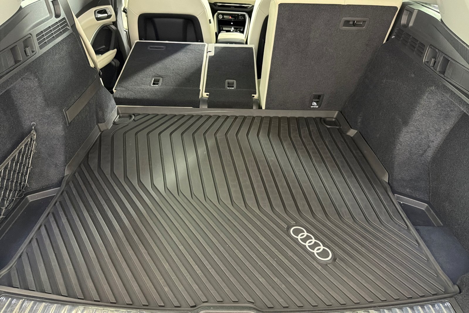 Used 2025 Audi Q5 Premium w/ Convenience Package AWD/4WD image 14