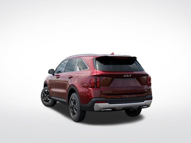 Used 2025 Kia Sorento S image 4