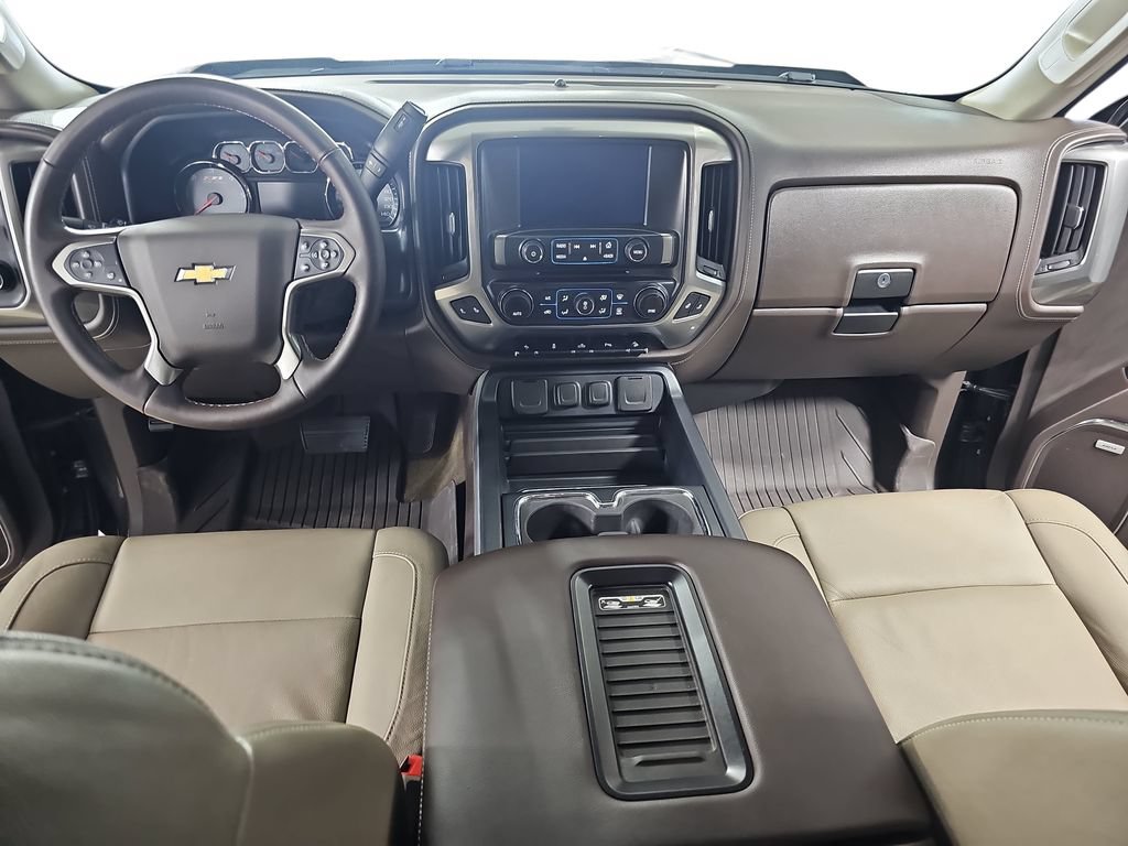 Used 2016 Chevrolet Silverado 1500 LTZ Z71 w/ LTZ Plus Package AWD/4WD image 11