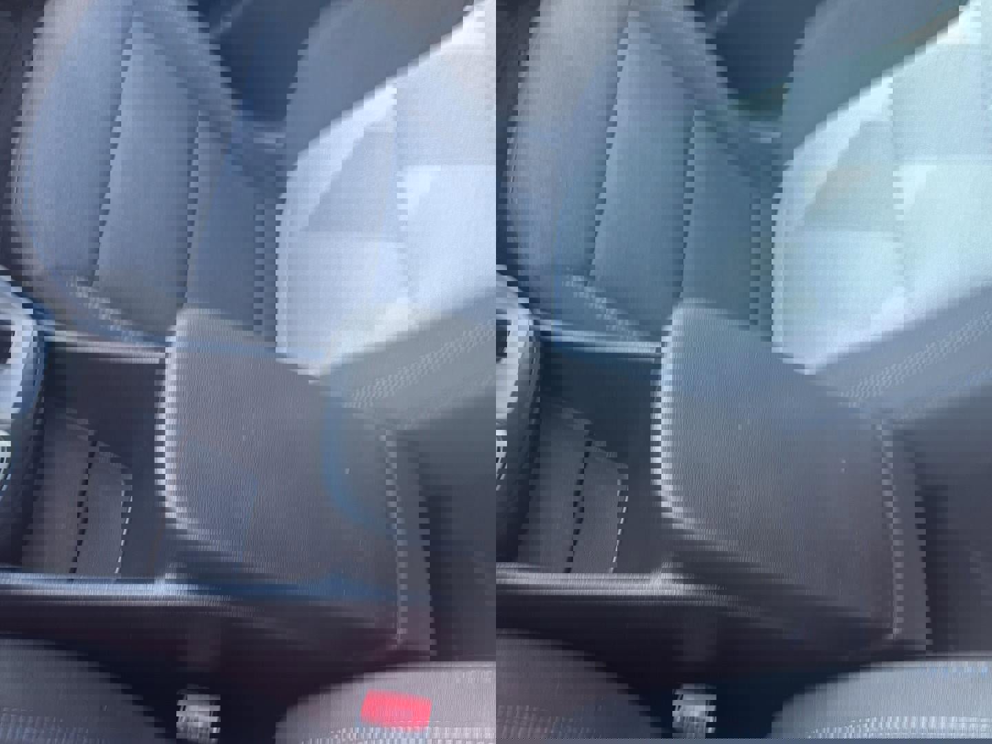 Used 2025 Chevrolet Trax LS w/ LS Convenience Package image 22