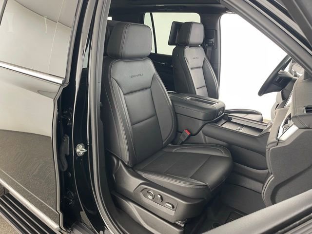 Used 2023 GMC Yukon Denali AWD/4WD image 51