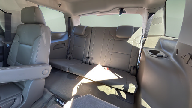 Used 2018 Chevrolet Tahoe Premier AWD/4WD image 33