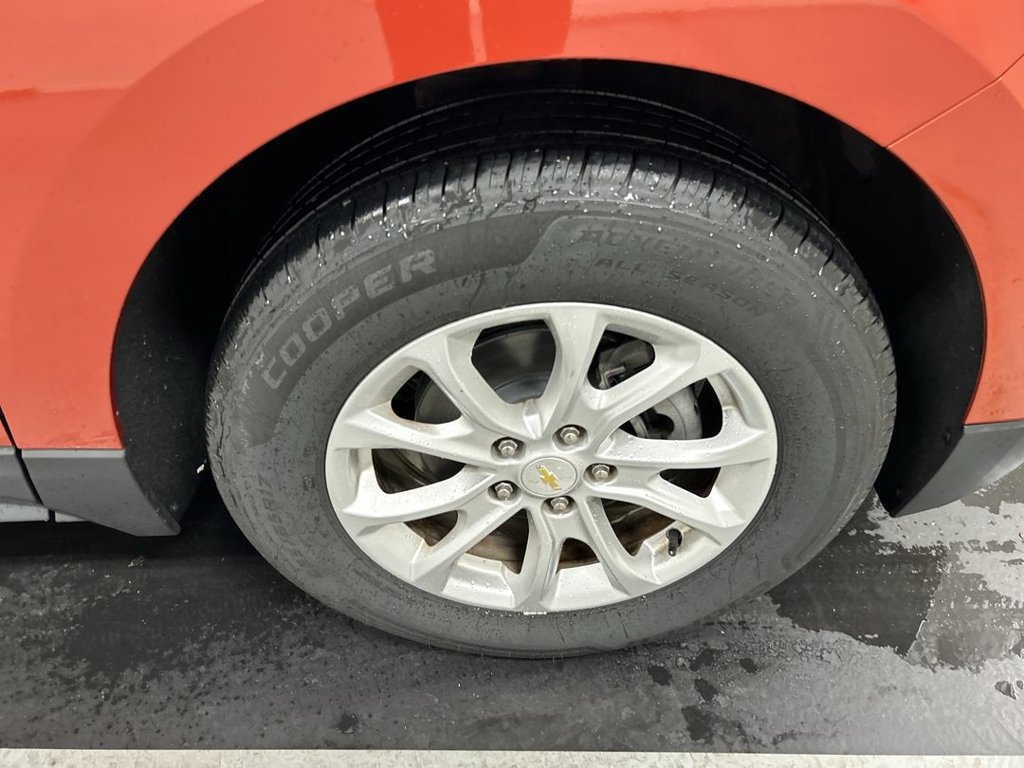 Certified 2020 Chevrolet Equinox LS w/ LPO, Floor Liner Package FWD image 8