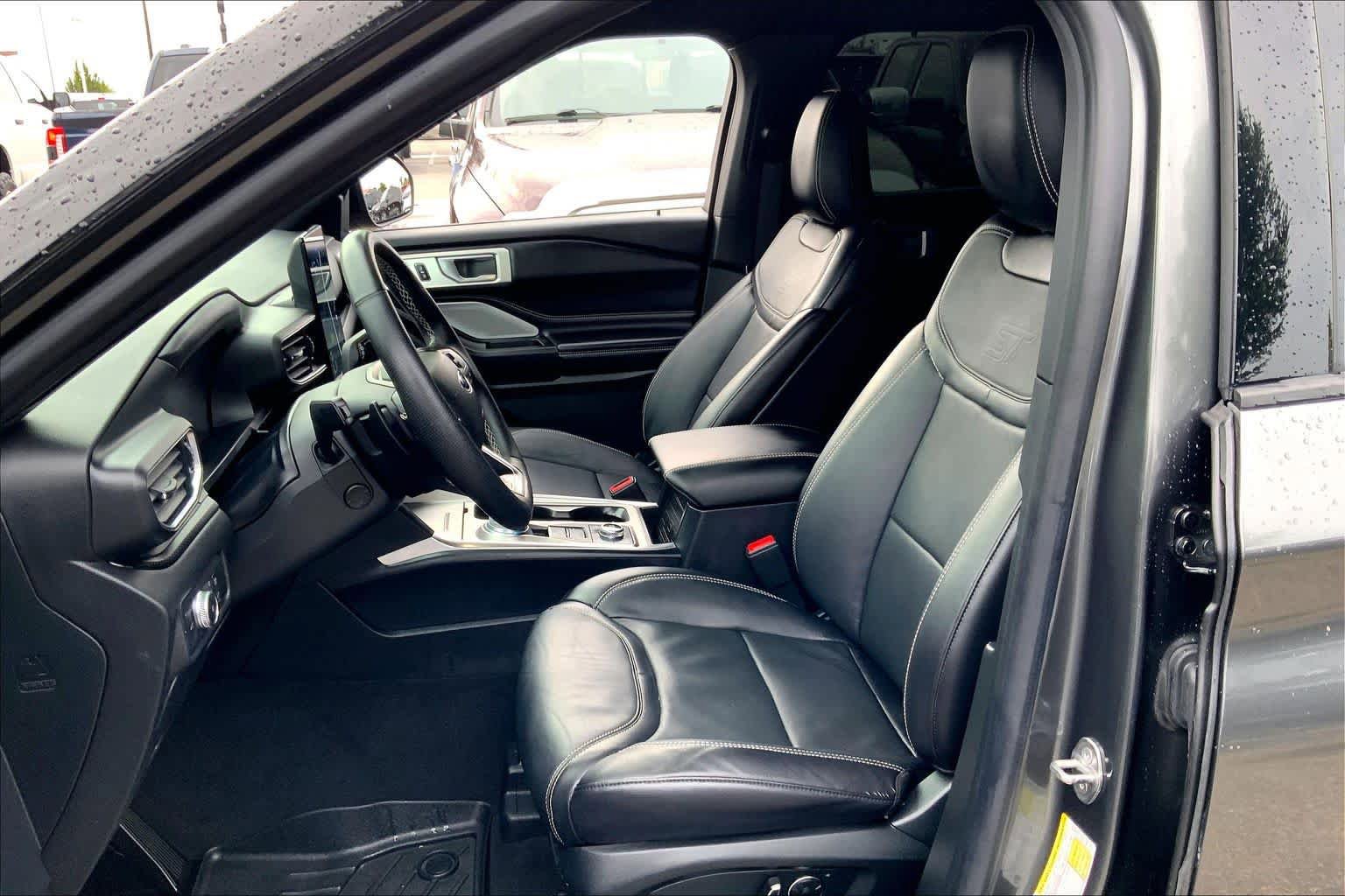 Used 2020 Ford Explorer ST w/ ST Street Pack AWD/4WD image 8