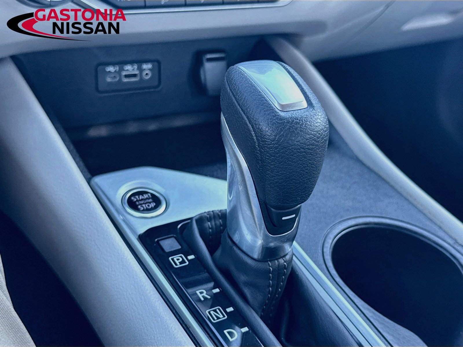 Used 2025 Nissan Altima 2.5 SV FWD image 21