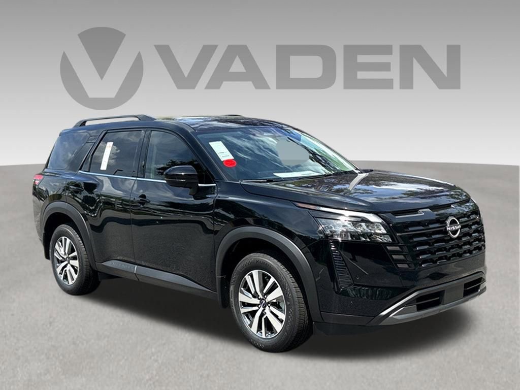 New 2026 Nissan Pathfinder SL w/ Cargo Package