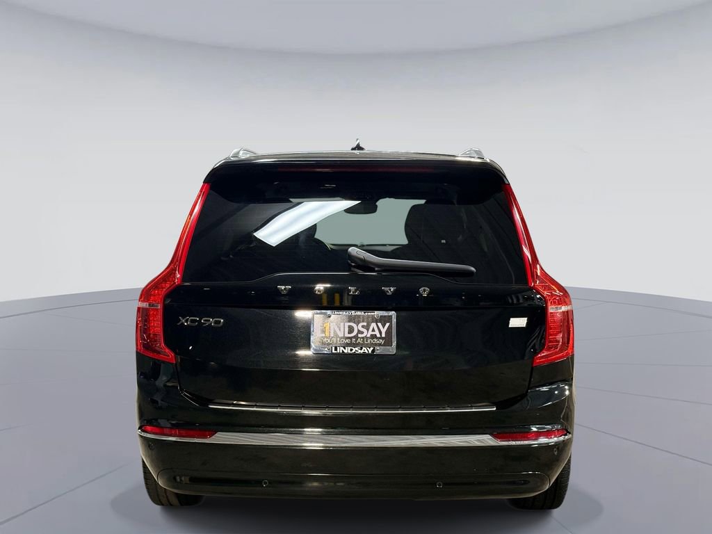 Used 2024 Volvo XC60 B5 Plus w/ Climate Package AWD/4WD image 11