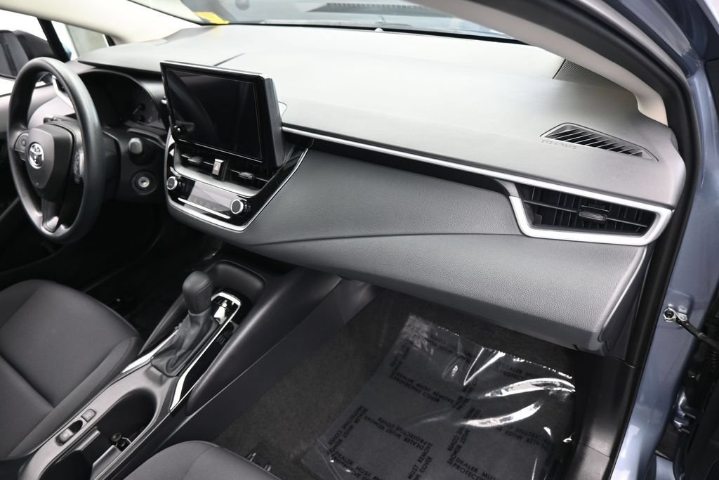 Used 2024 Toyota Corolla LE FWD image 36