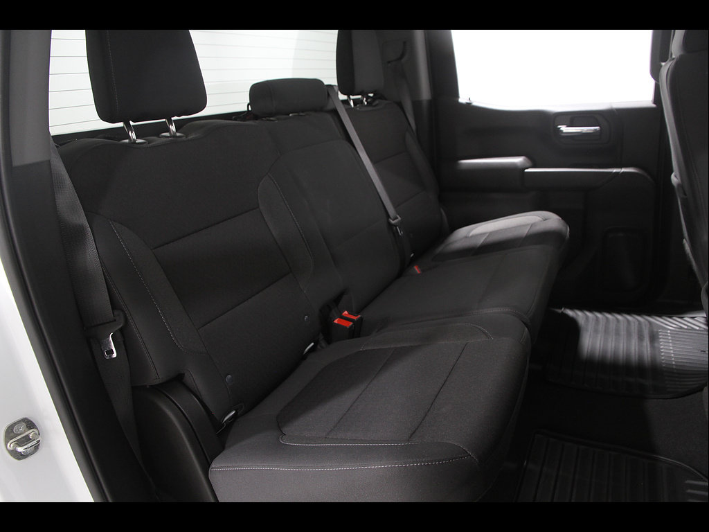Used 2022 Chevrolet Silverado 1500 LT AWD/4WD image 18