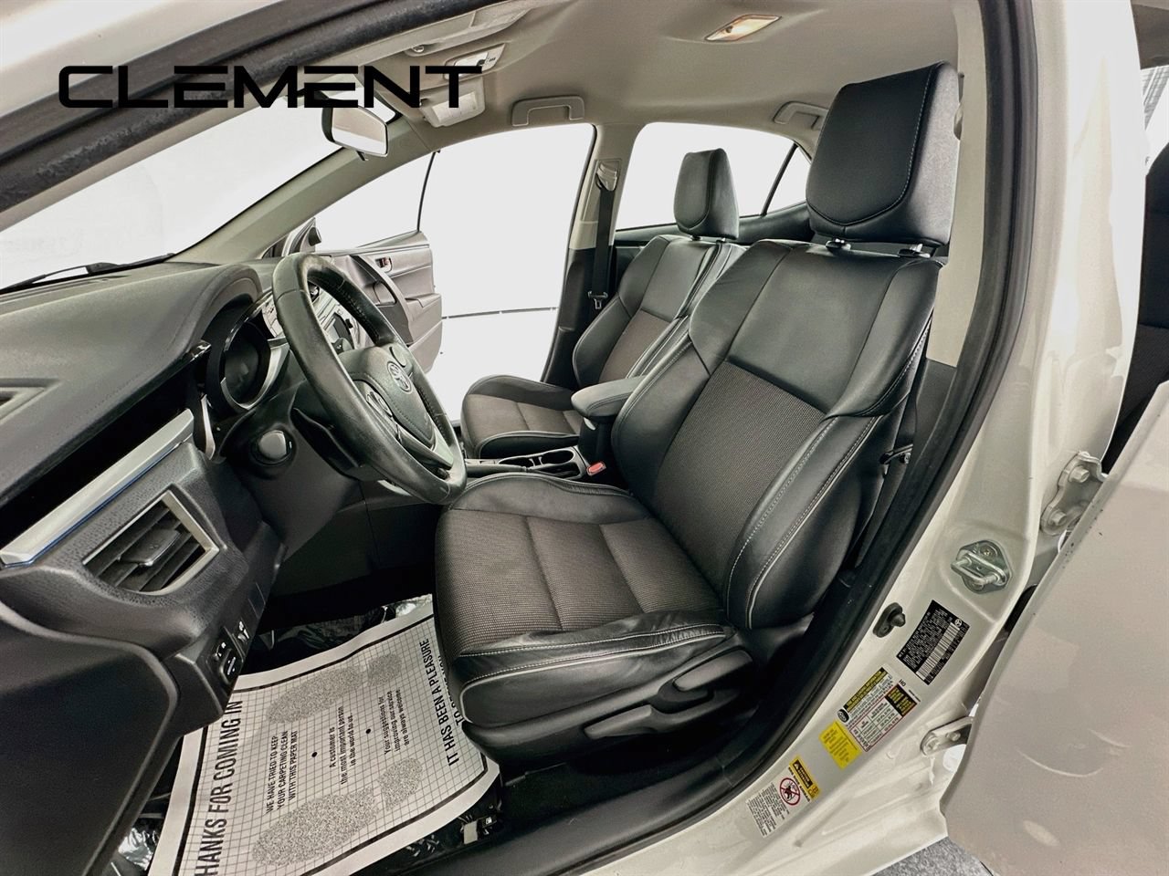 Used 2015 Toyota Corolla S FWD image 28