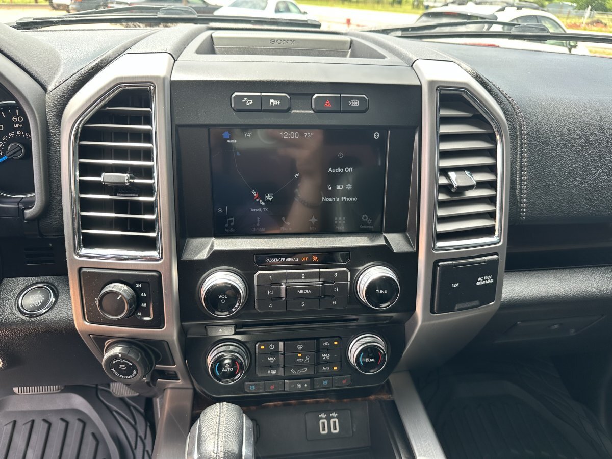 Used 2016 Ford F150 Platinum w/ Equipment Group 701A Luxury AWD/4WD image 29