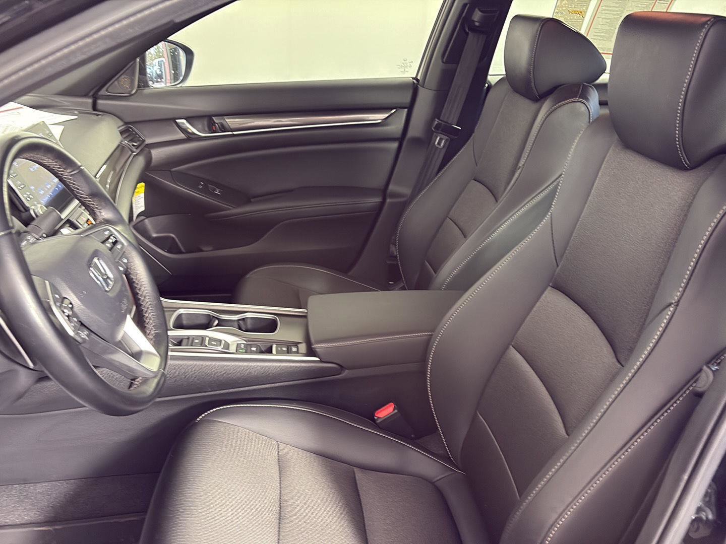 Used 2022 Honda Accord Sport image 23