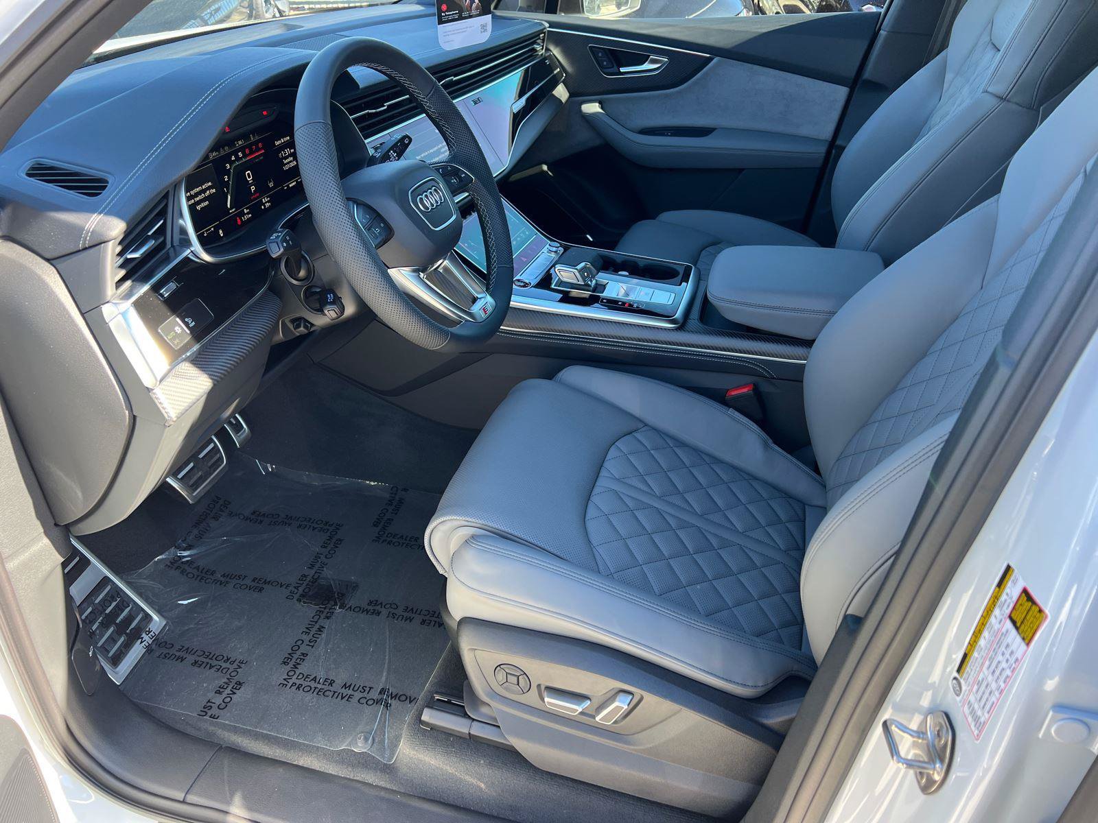 New 2026 Audi SQ7 Premium Plus AWD/4WD image 9