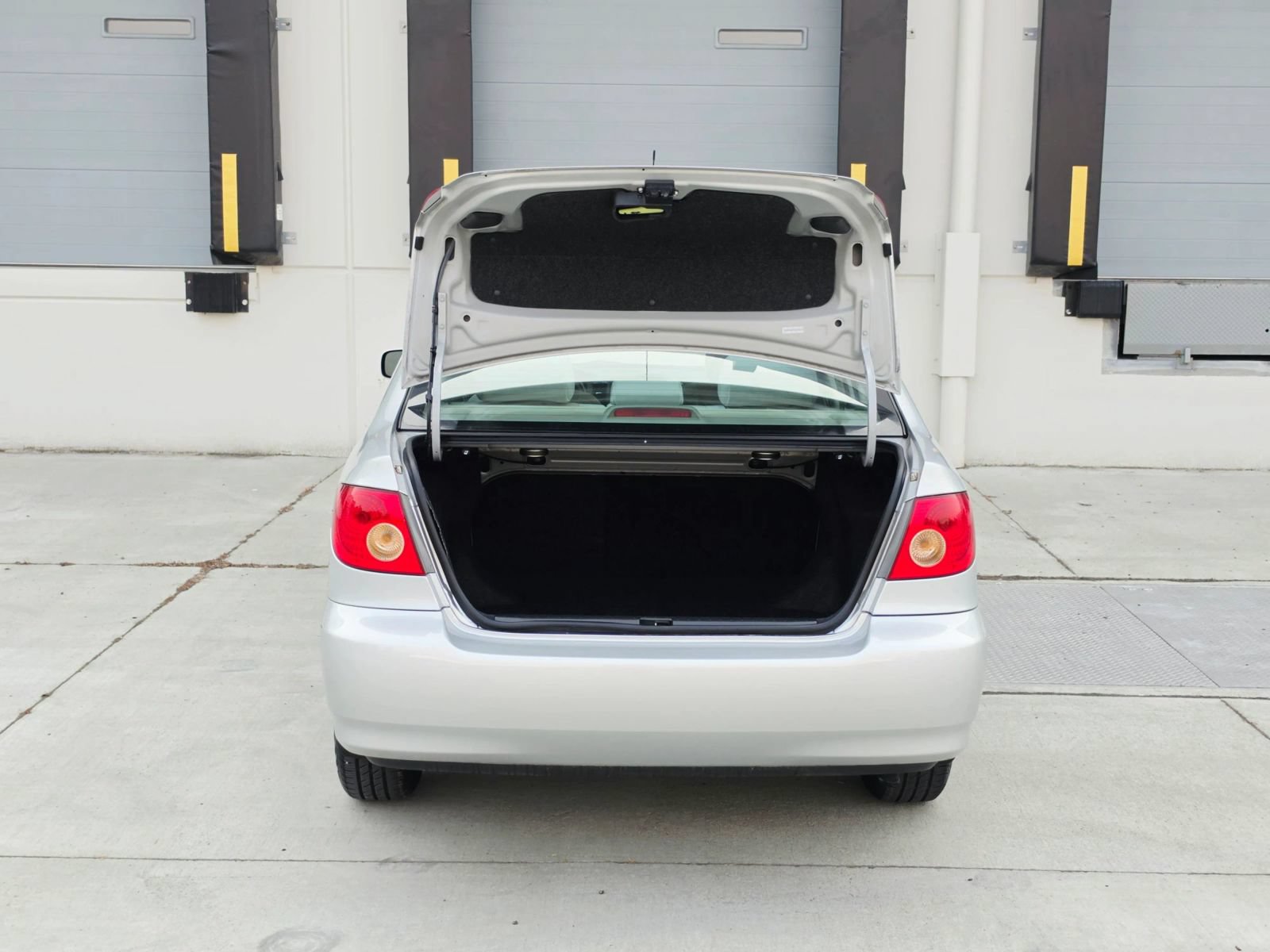 Used 2008 Toyota Corolla LE FWD image 16