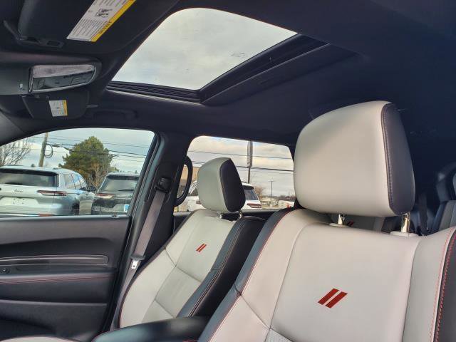 Used 2023 Dodge Durango GT image 7