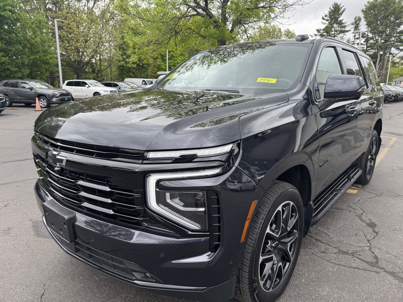 Used 2025 Chevrolet Tahoe RST w/ Comfort Package AWD/4WD image 3