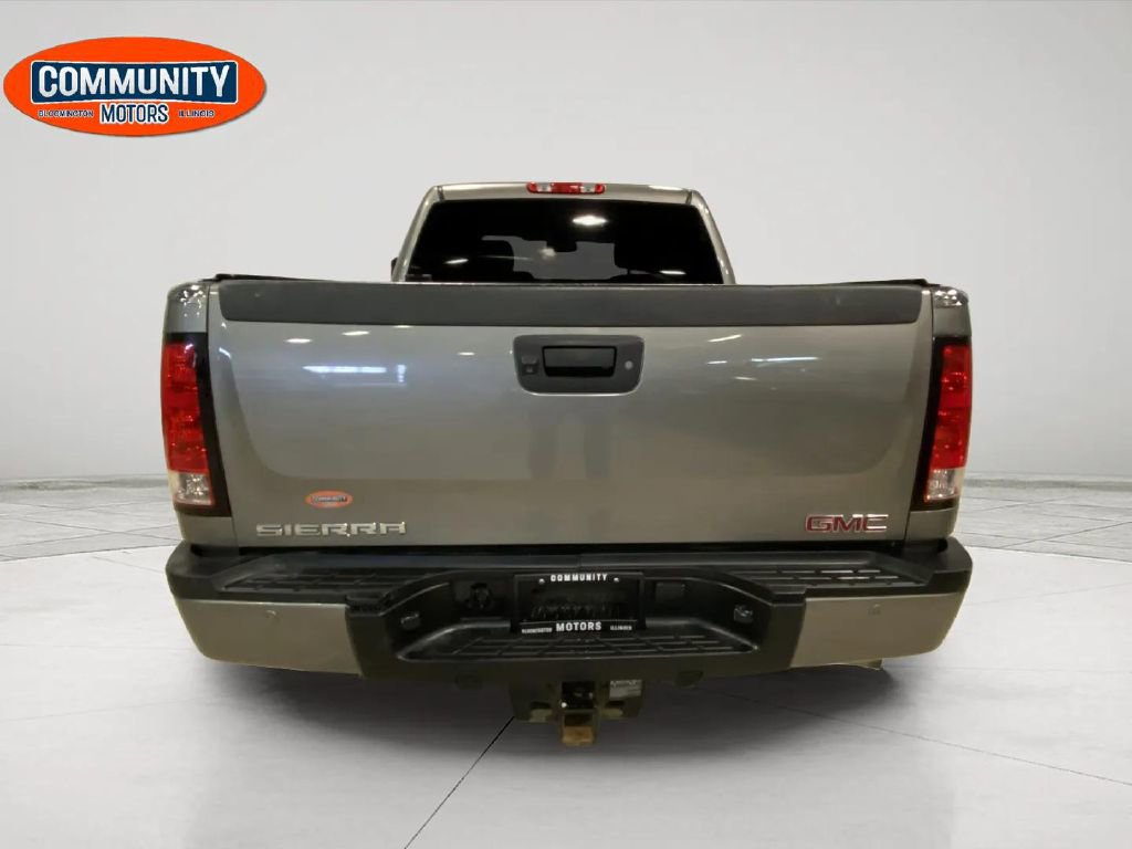 Used 2013 GMC Sierra 3500 Denali w/ Snow Plow Prep Package image 6