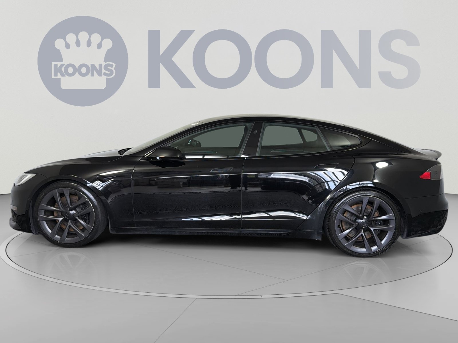 Used 2021 Tesla Model S Plaid AWD/4WD image 2