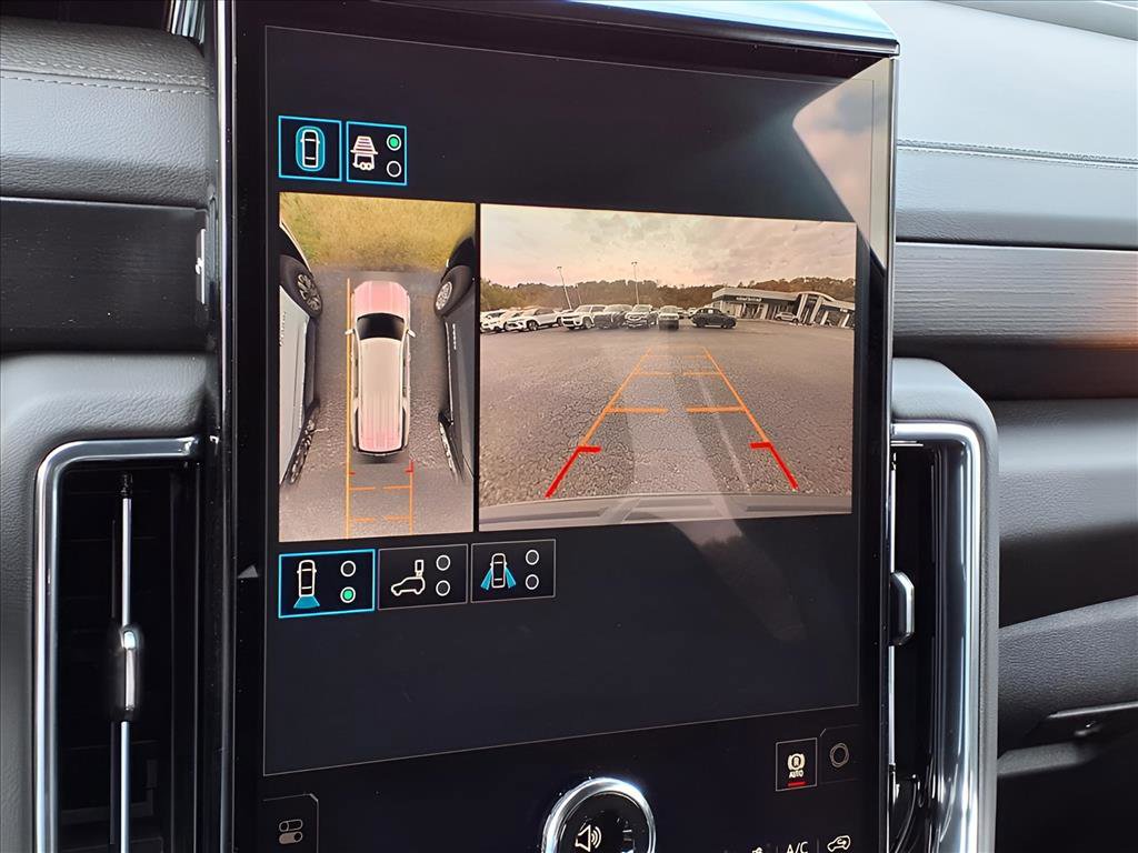 New 2026 GMC Yukon XL Denali w/ Sun & Power Step Package image 9