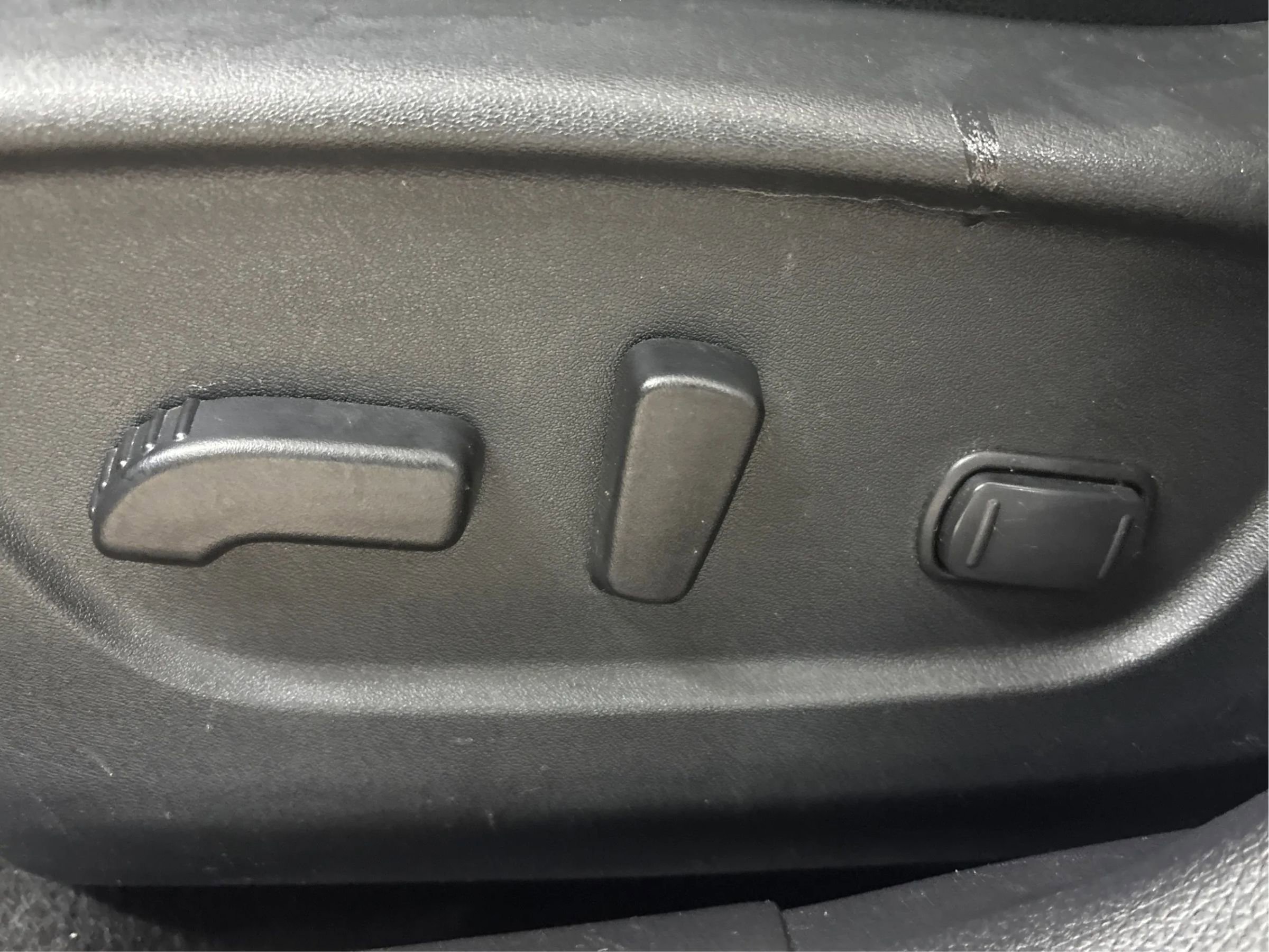 Used 2019 Nissan Rogue SL w/ Premium Package image 25