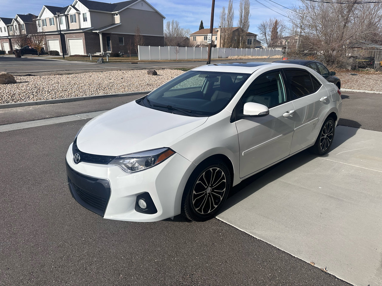 Used 2016 Toyota Corolla S Special Edition image 12