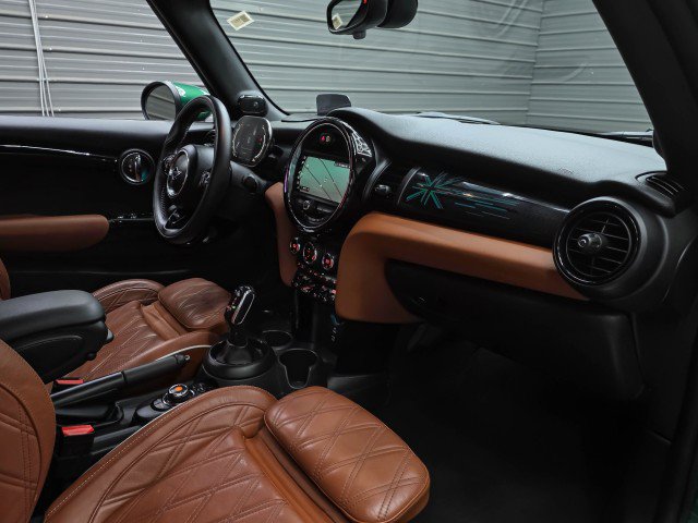 Used 2021 MINI Cooper S FWD image 15
