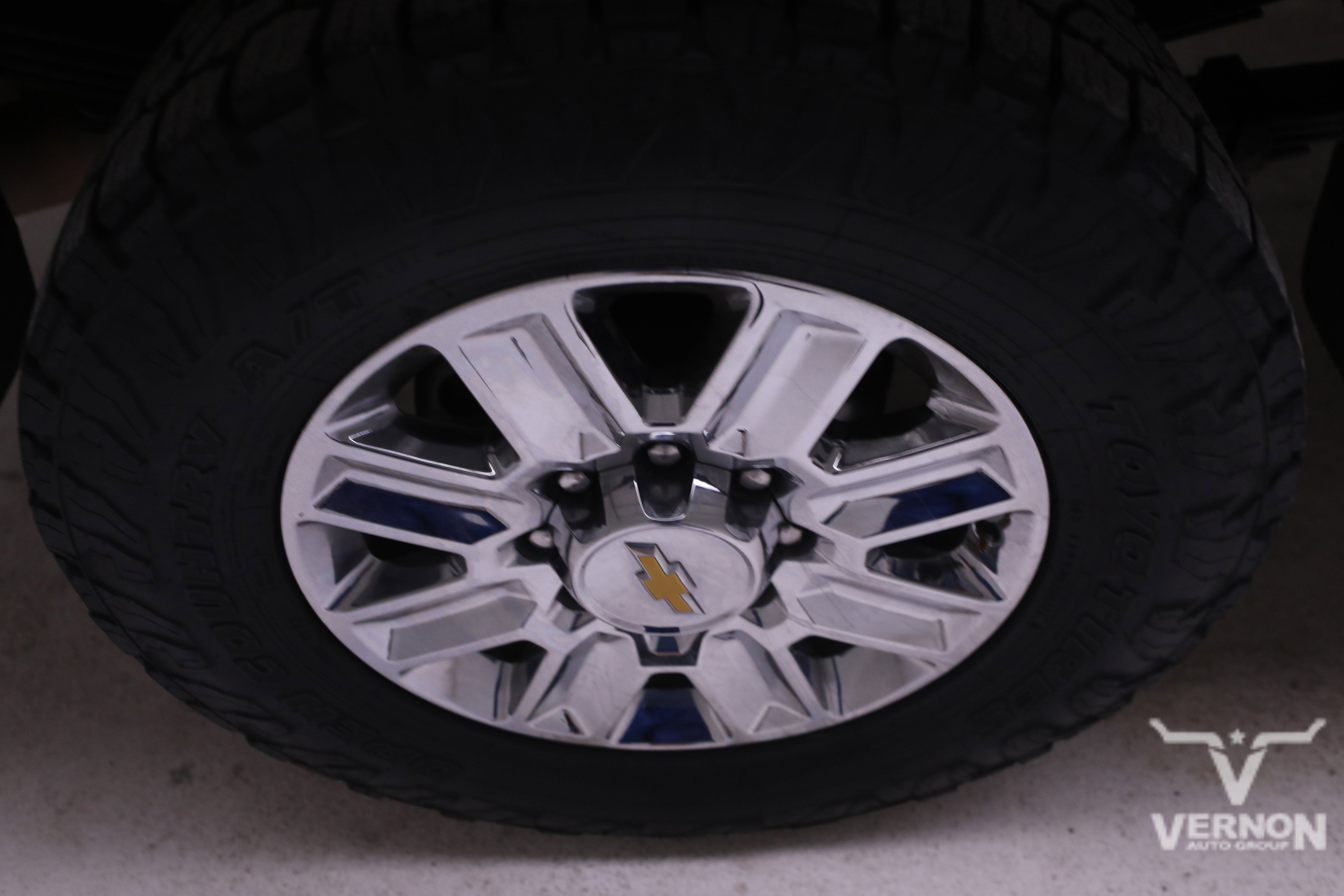 Used 2024 Chevrolet Silverado 3500 High Country w/ High Country Premium Package image 35