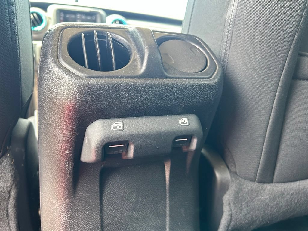 Used 2021 Jeep Wrangler Unlimited Sport AWD/4WD image 28