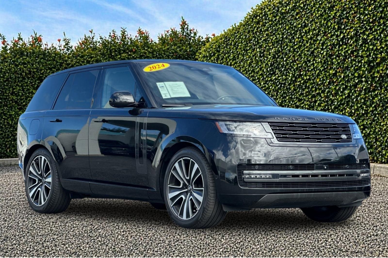 Used 2024 Land Rover Range Rover Autobiography