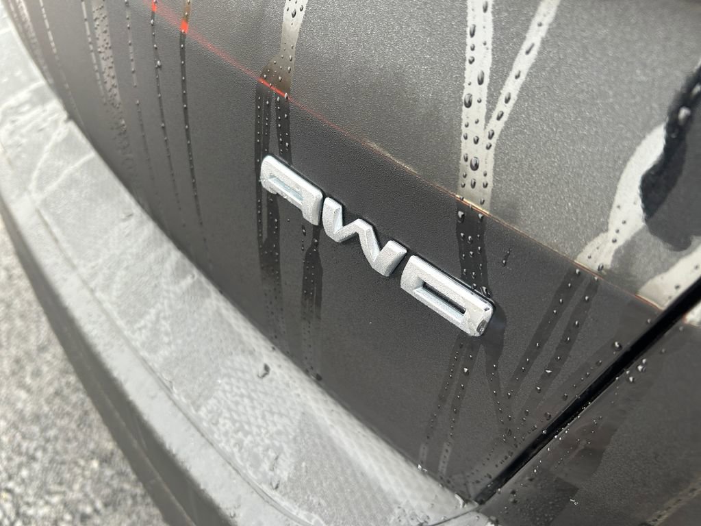 Used 2025 Ford Escape ST-Line AWD/4WD image 32