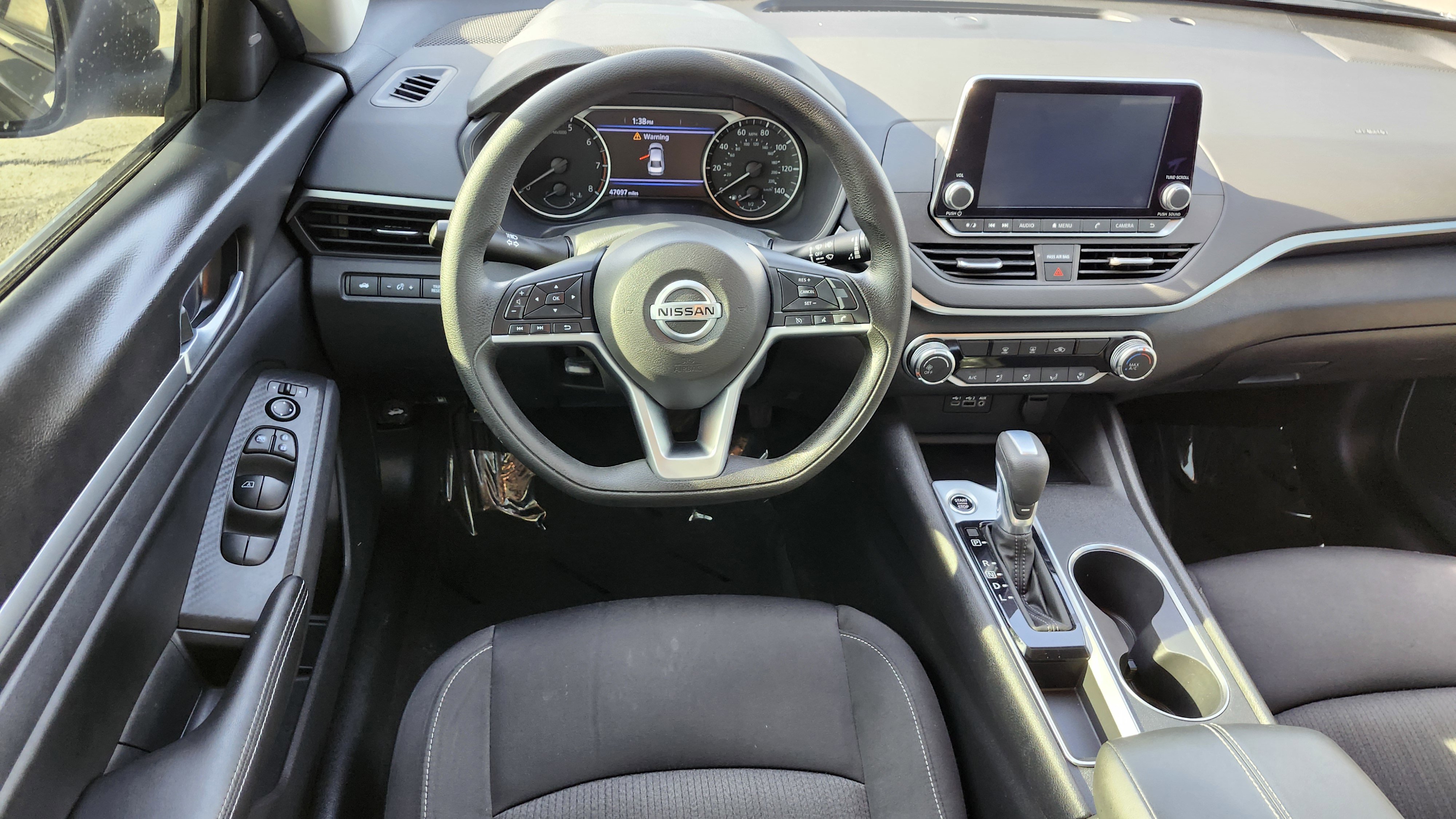 Used 2022 Nissan Altima 2.5 SV image 24