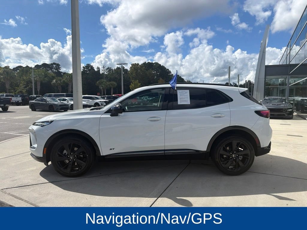 Used 2025 Buick Envision Sport Touring AWD/4WD image 4