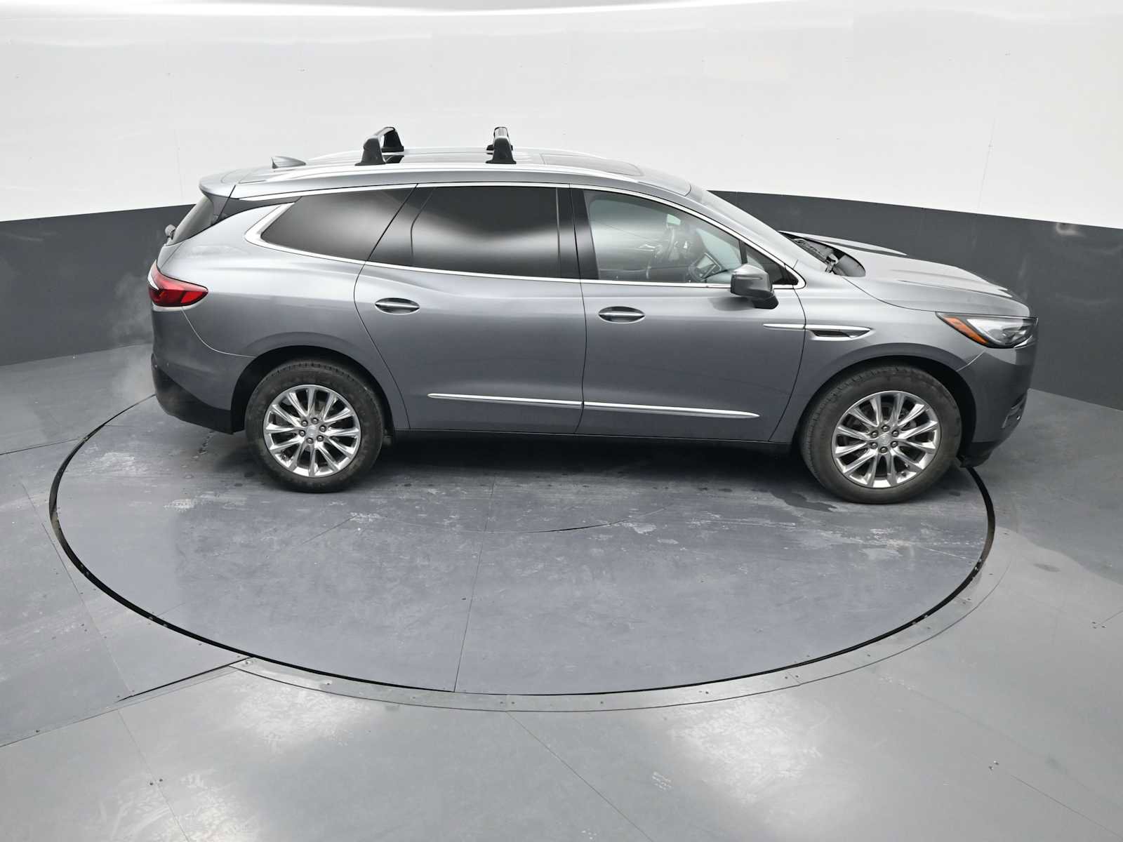 Used 2020 Buick Enclave Premium w/ Sun and Sites Package image 34