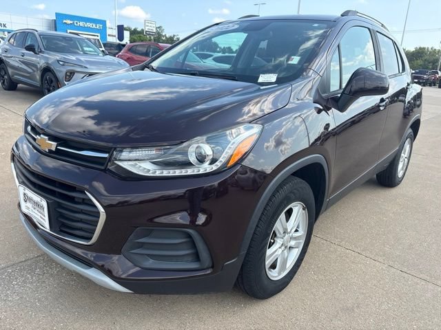 Used 2022 Chevrolet Trax LT w/ LT Convenience Package AWD/4WD image 7