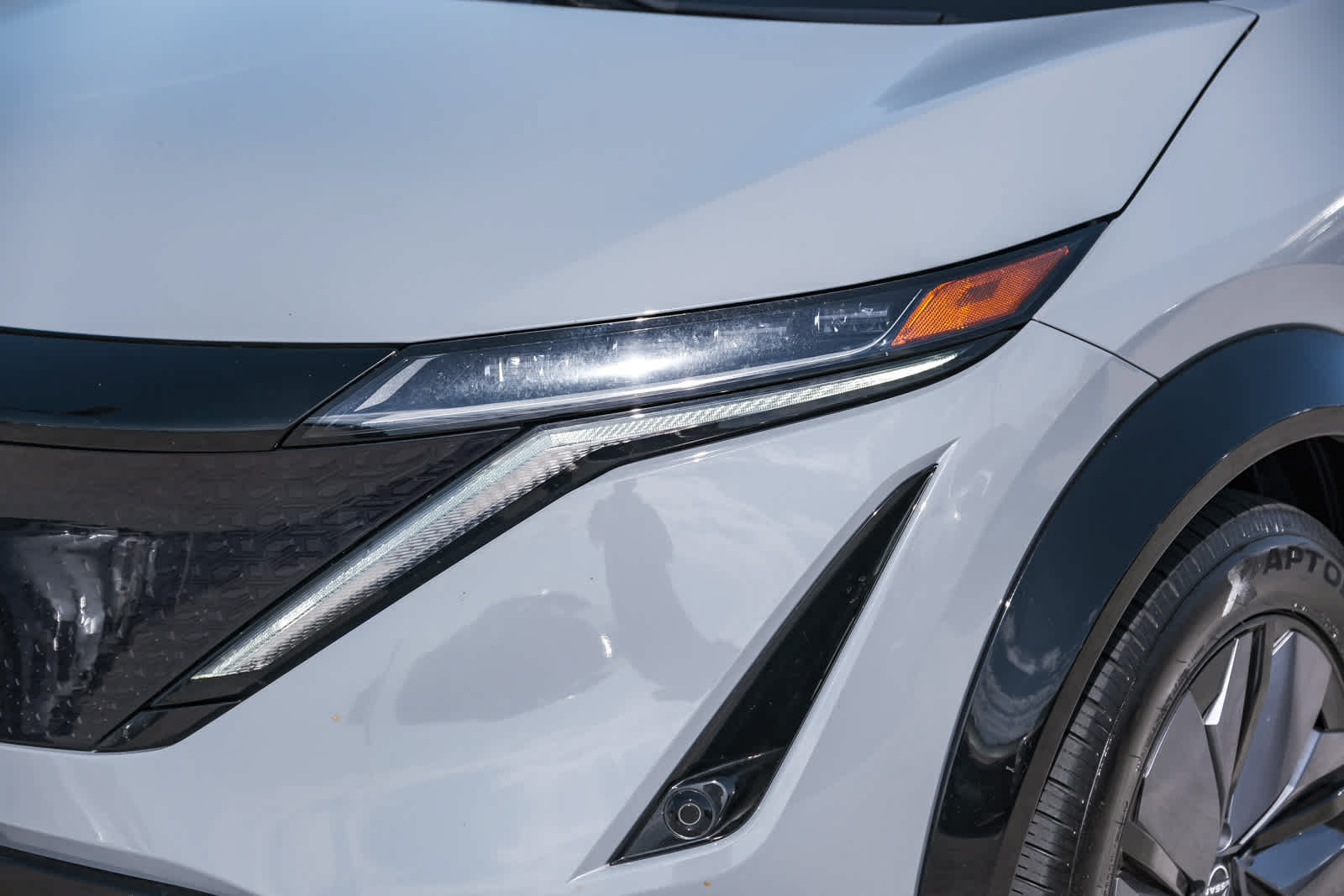 Used 2023 Nissan Ariya FWD image 12