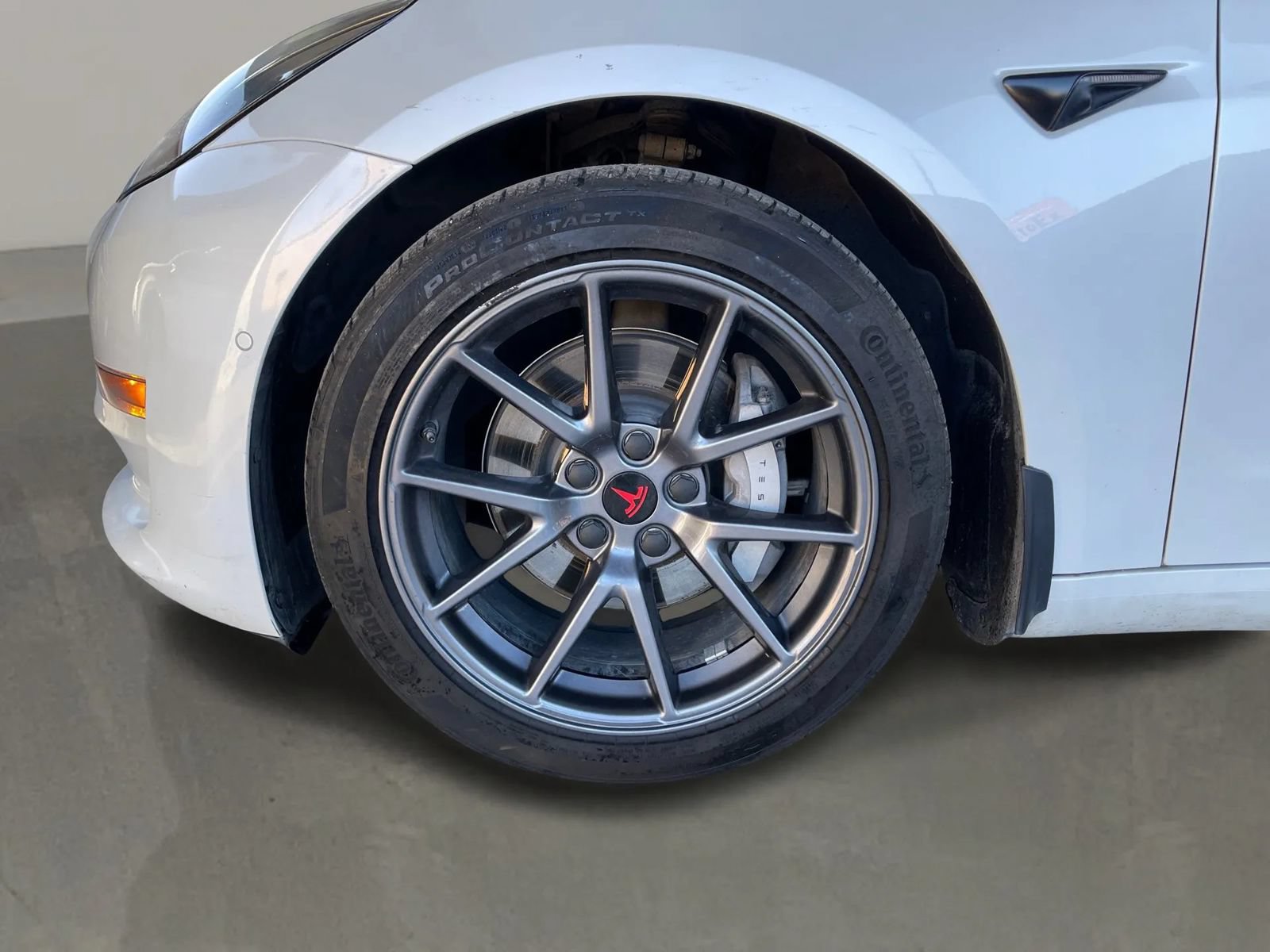 Used 2021 Tesla Model 3 Standard Range Plus RWD image 9